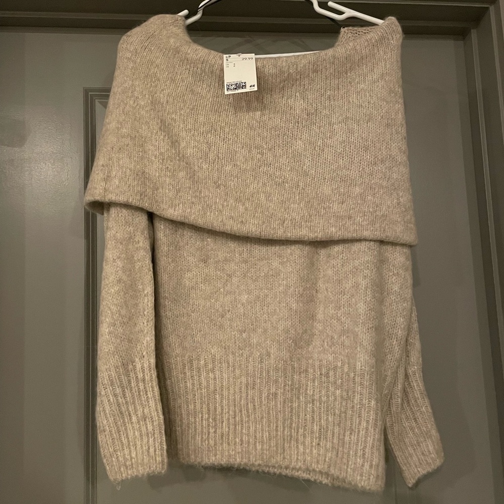 H&M off the shoulder sweater
